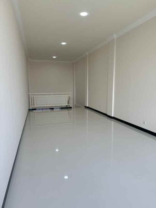 disewakan ruko manukan tengah surabaya