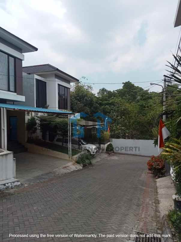 disewakan rumah cluster cipageran