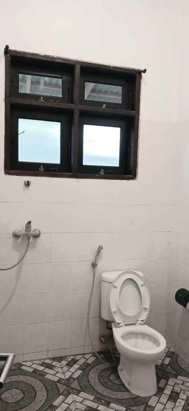 disewakan rumah dan kantor di sanur denpasar bali