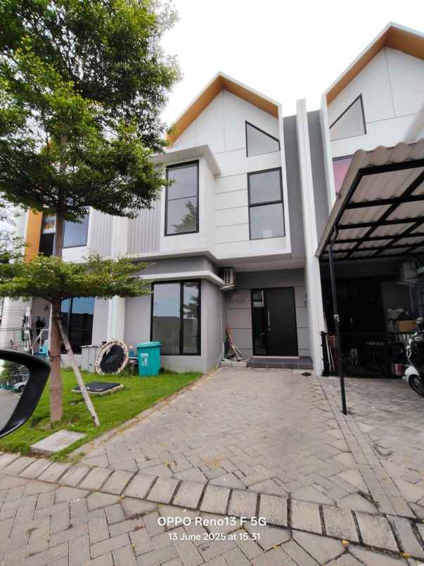 disewakan rumah eastern park