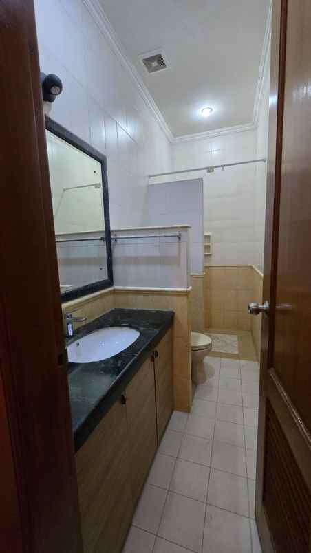 disewakan rumah kelapa gading