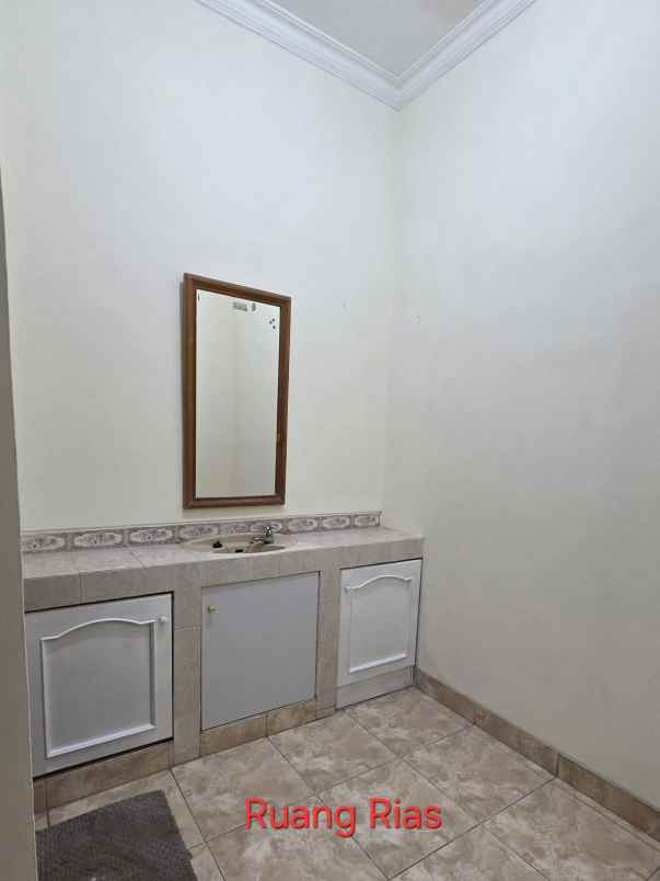disewakan rumah kelapa gading