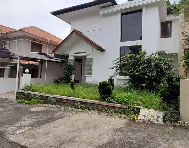 disewakan rumah komplek pondok cigadung