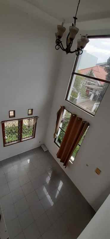 disewakan rumah komplek pondok cigadung