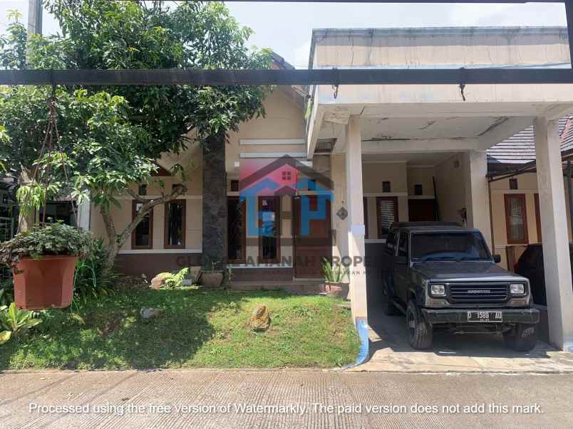 disewakan rumah komplek selaras sariwangi