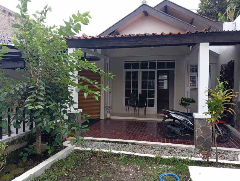 disewakan rumah komplek sukahaji bandung