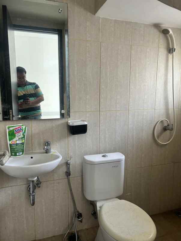 disewakan rumah lavon swan city cikupa