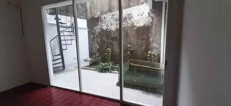 disewakan rumah lebak bulus