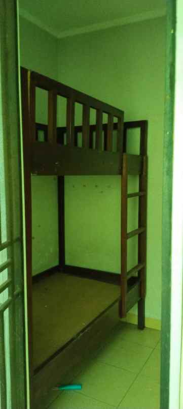 disewakan rumah summarecon bekasi cluster