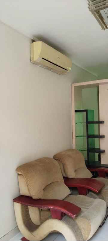 disewakan rumah summarecon bekasi cluster