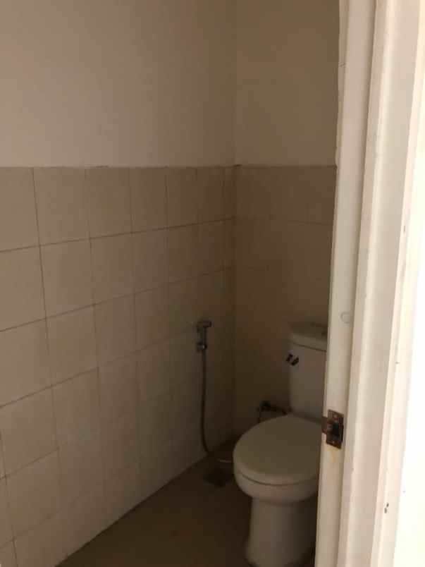 gudang di delta silicon 5 cikarang pusat bekasi