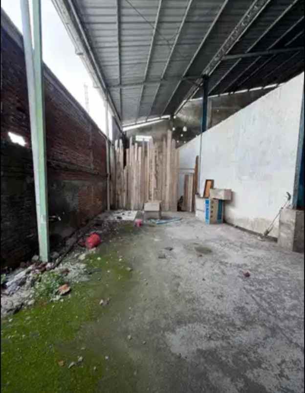 jual gudang siap pakai di praya timur lombok ntb