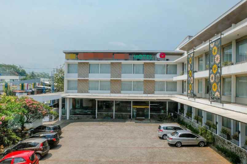 jual hotel mewah siap pakai di daerah gebang jember