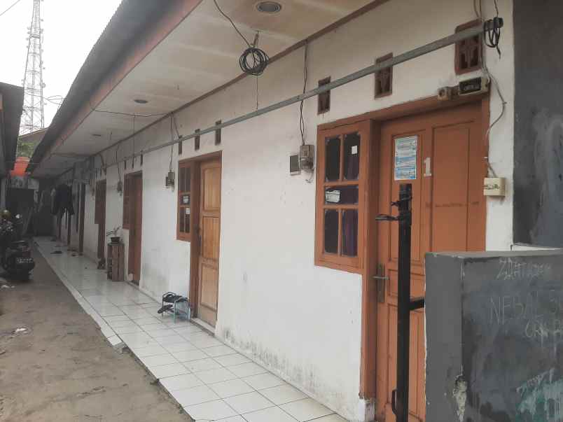 jual kontrakan 13 pintu