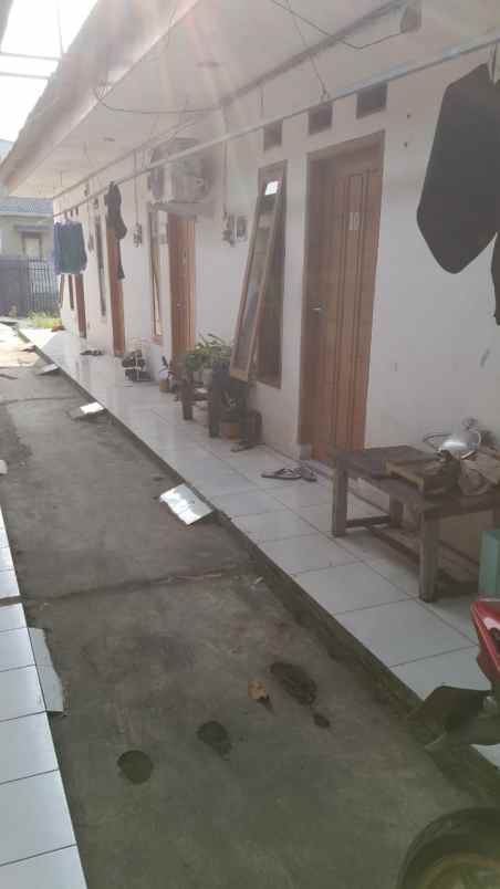 jual kontrakan 13 pintu