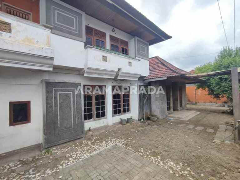 jual rumah 2 lantai 5 kamar jalan suli denpasar utara