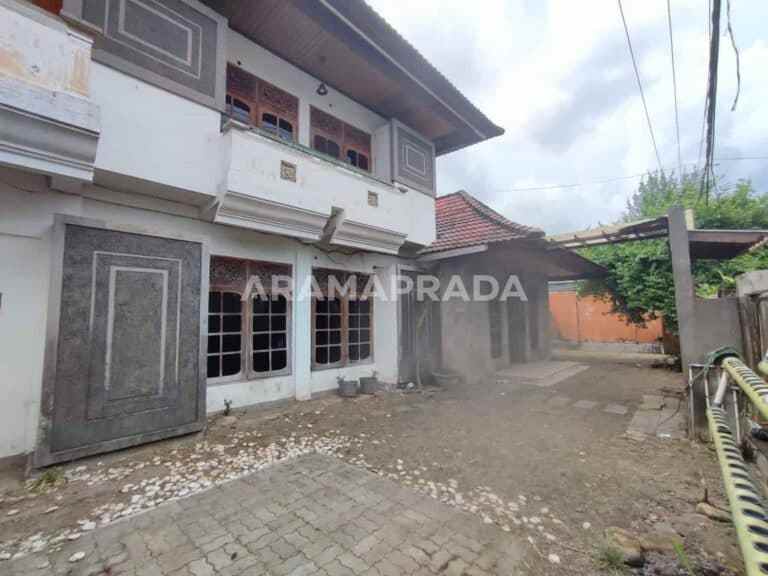 jual rumah 2 lantai 5 kamar jalan suli denpasar utara