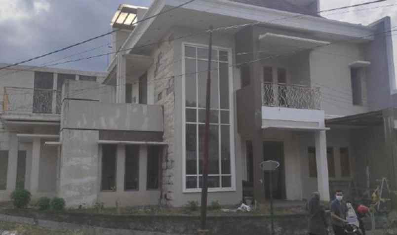 jual rumah bagus minimalis di oma indah kapuk pasuruan