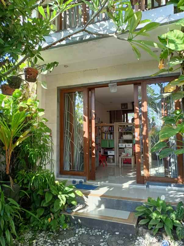 jual rumah dekat kerobokan bali