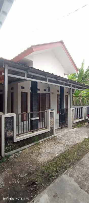 jual rumah second layak huni