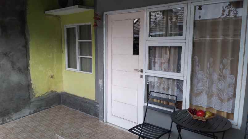 jual rumah second lokasi strategis