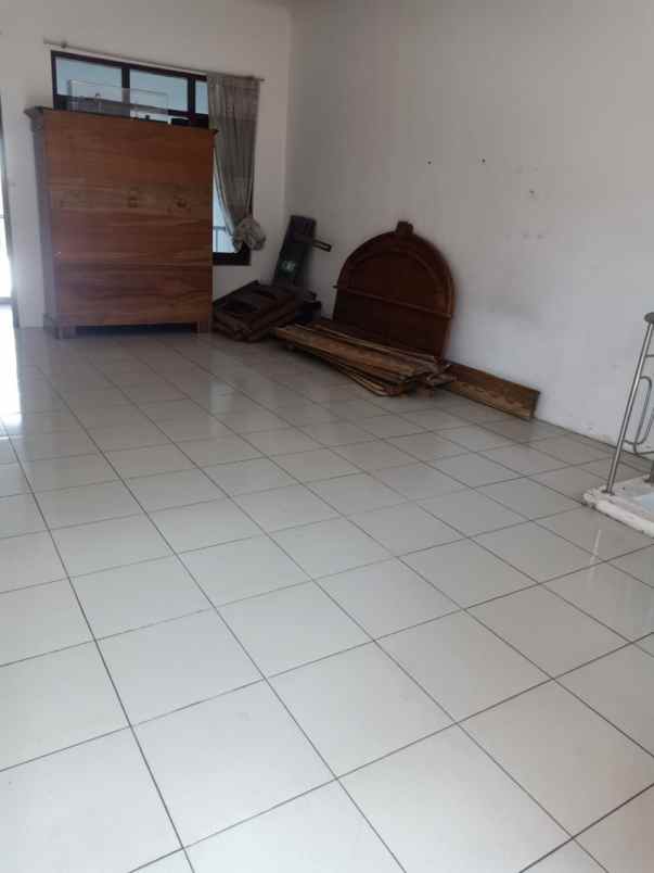 jual rumah siap huni cigadung sayap dago kota bandung