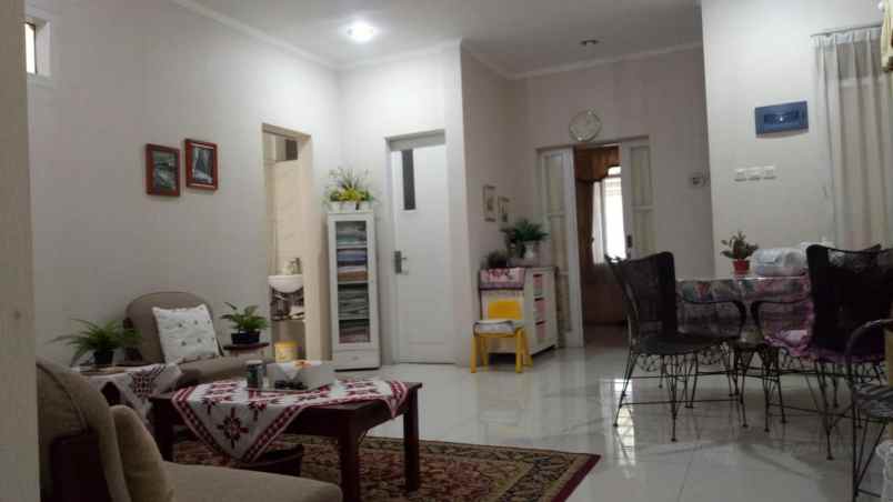 kosan 18 kamar yang lokasi deket gedung sate bandung