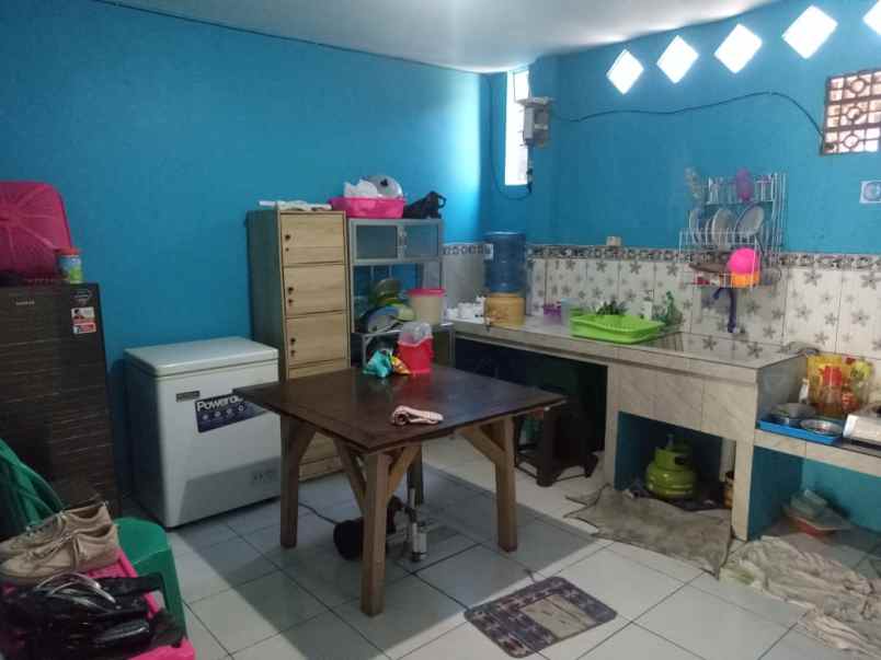 kost putri eksklusif nyaman di pusat kota pandaan