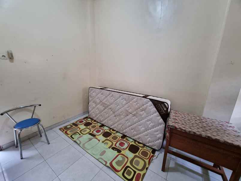 kost strategis 2lt area uns solo