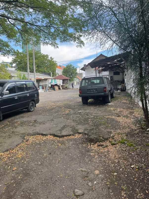 lahan kosong luas dukuh menanggal gayungan surabaya