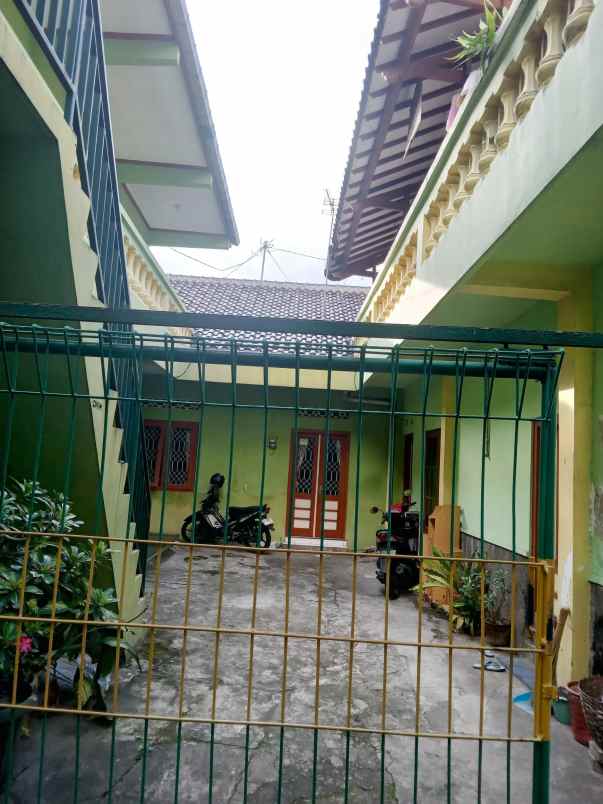 menerima kost putra muslim