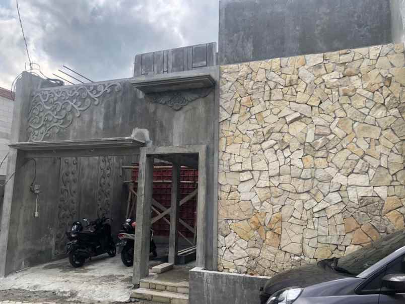 rekomended rumah villa smarthome di kota malang