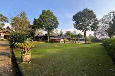 resort di bogor selangkah ke pintu toll