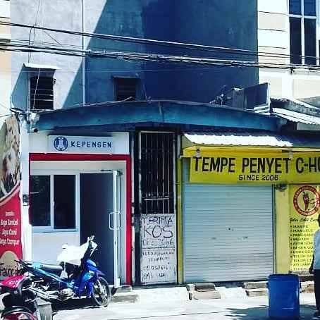 ruko di 0 jalan raya pusat kota