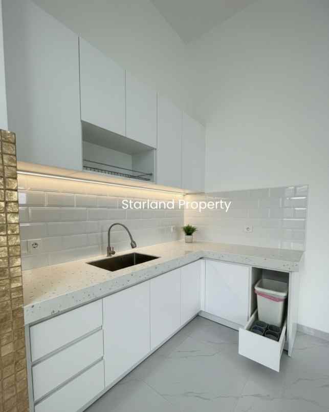 rumah 1 lantai konsep french style di rempoa ciputat