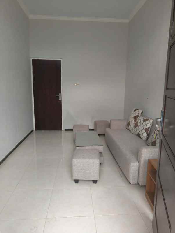 rumah 1 lantai lokasi dekat rst soepraoen