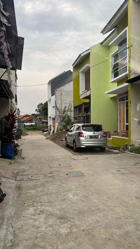 rumah 2 lantai 700 jutaan batu ceper tangerang