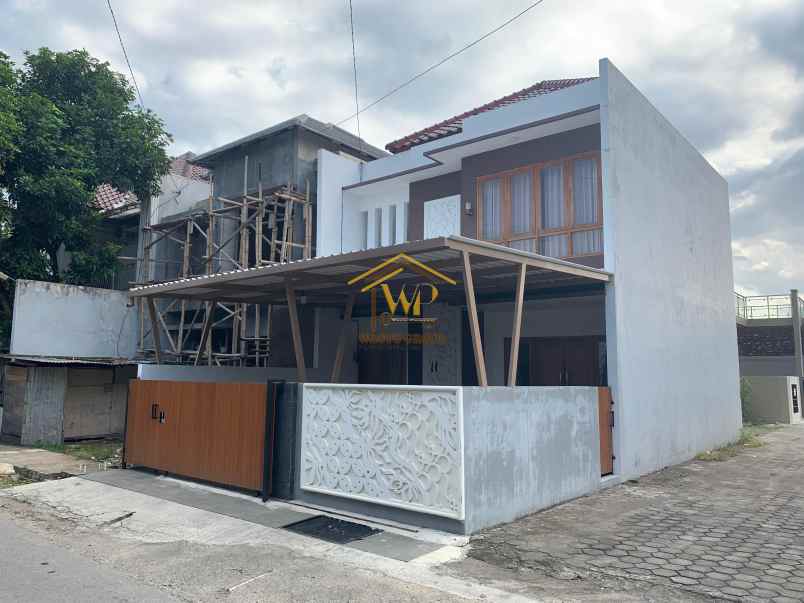 rumah 2 lantai dekat stipram yogyakarta