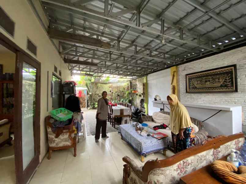 rumah 2 lantai di pakis malang