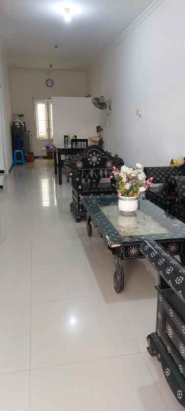 rumah 2 lantai mojo kidul dharmahusada full furnish