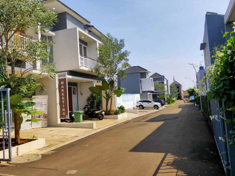 rumah 2 lantai siap huni angsuran 5 jutaan