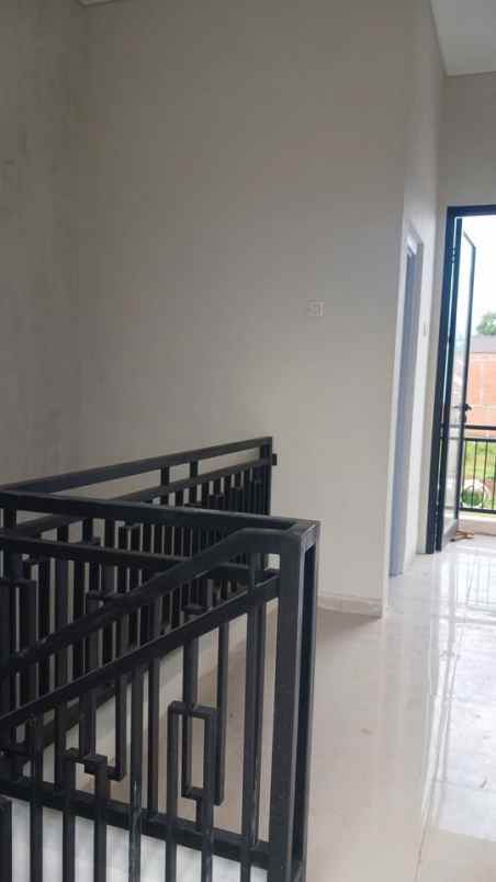 rumah 2 lantai singosari promo hanya 495jt all in