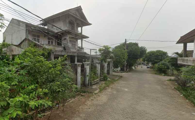 rumah 3 lantai dekat stasiun tigaraksa