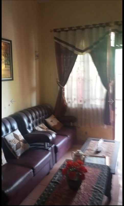 rumah asri daerah cipageran cimahi