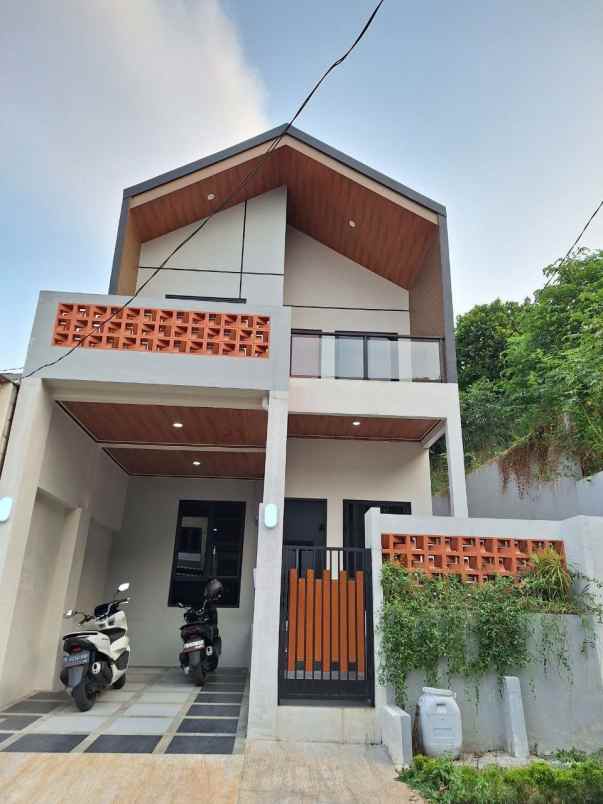 rumah baru 2 lt scandinavian style di pamulang