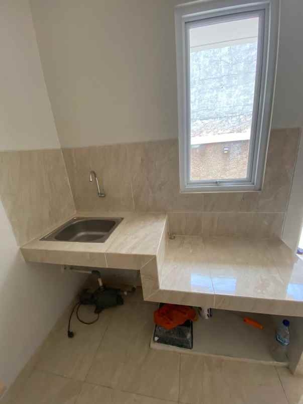 rumah baru dalam cluster garden sawangan