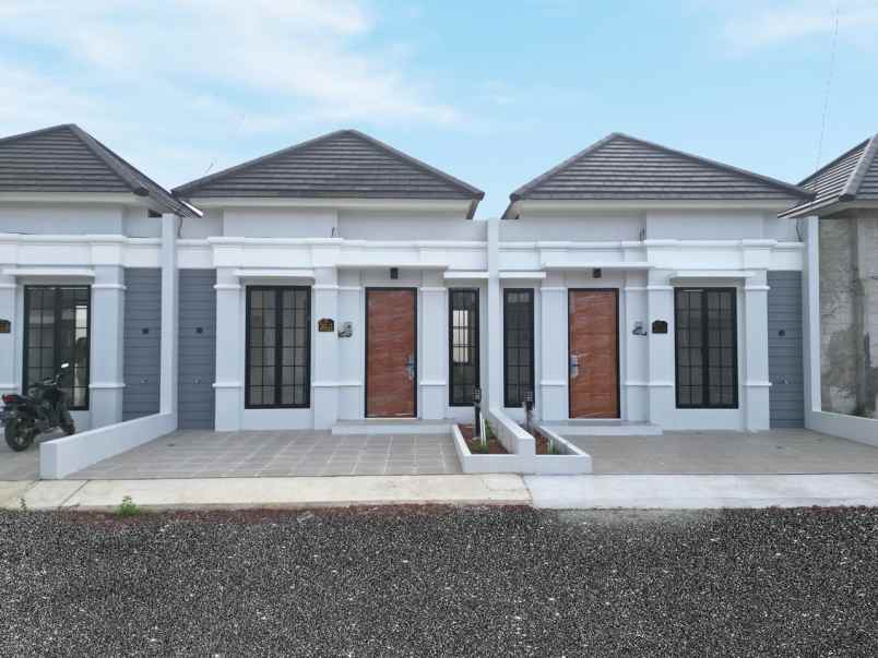 rumah baru di beverly lake parung panjang kab bogor