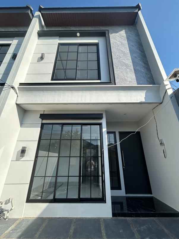 rumah baru gress lokasi favorit dekat gate