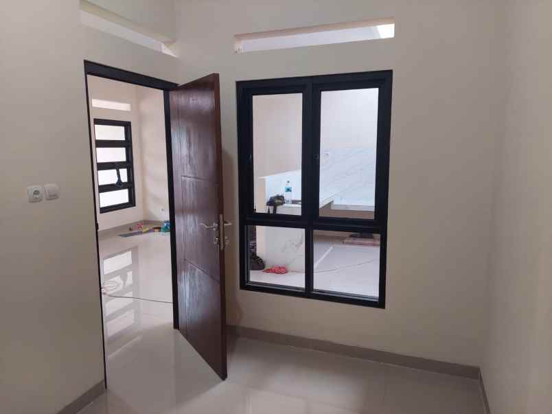 rumah baru non cluster kranggan jatisampurna bekasi