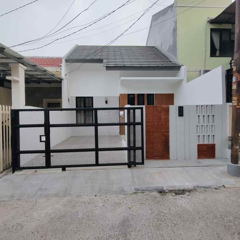 rumah baru siap huni di nusaloka bsd